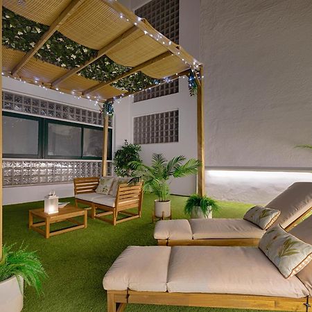 C30 Deluxe Studio With Terrace Into Cathedral Square Apartman Málaga Kültér fotó