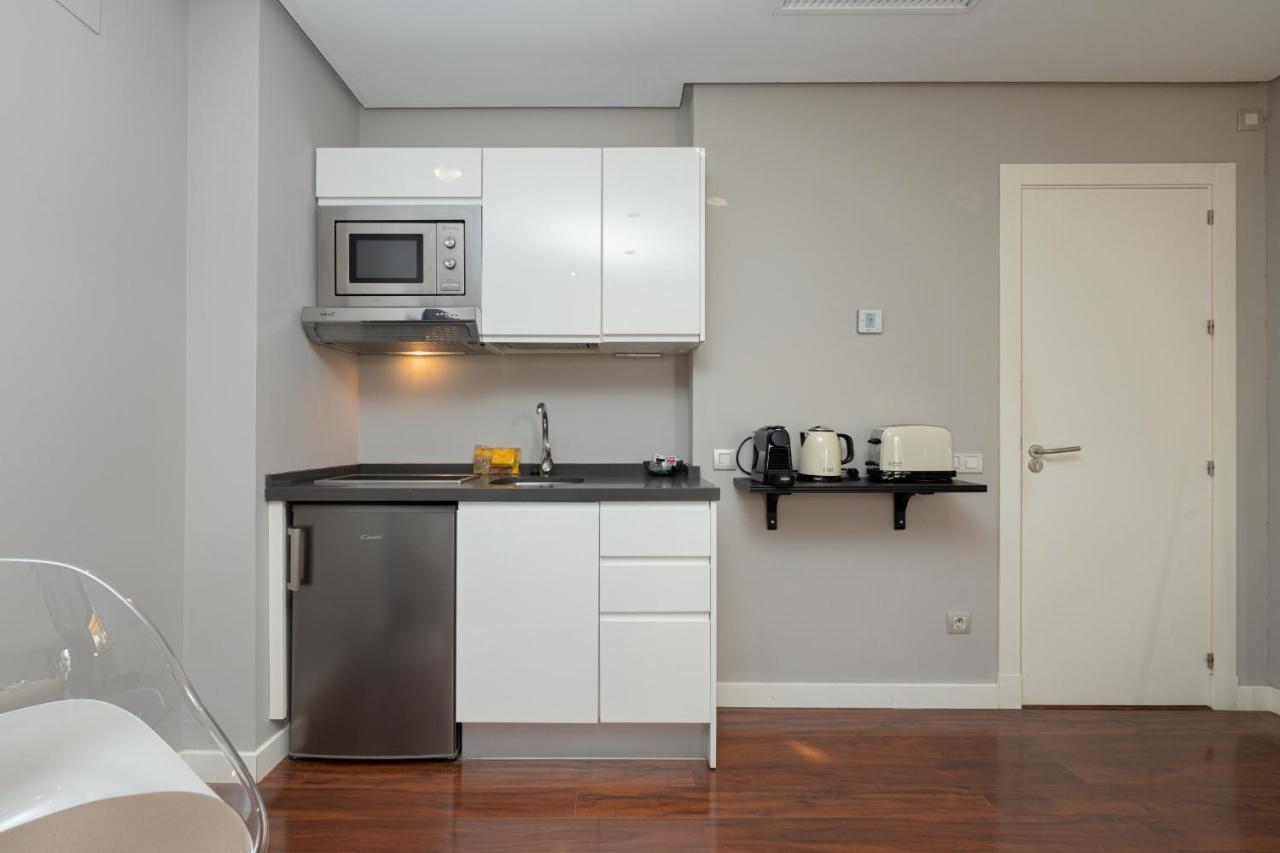 C30 Deluxe Studio With Terrace Into Cathedral Square Apartman Málaga Kültér fotó