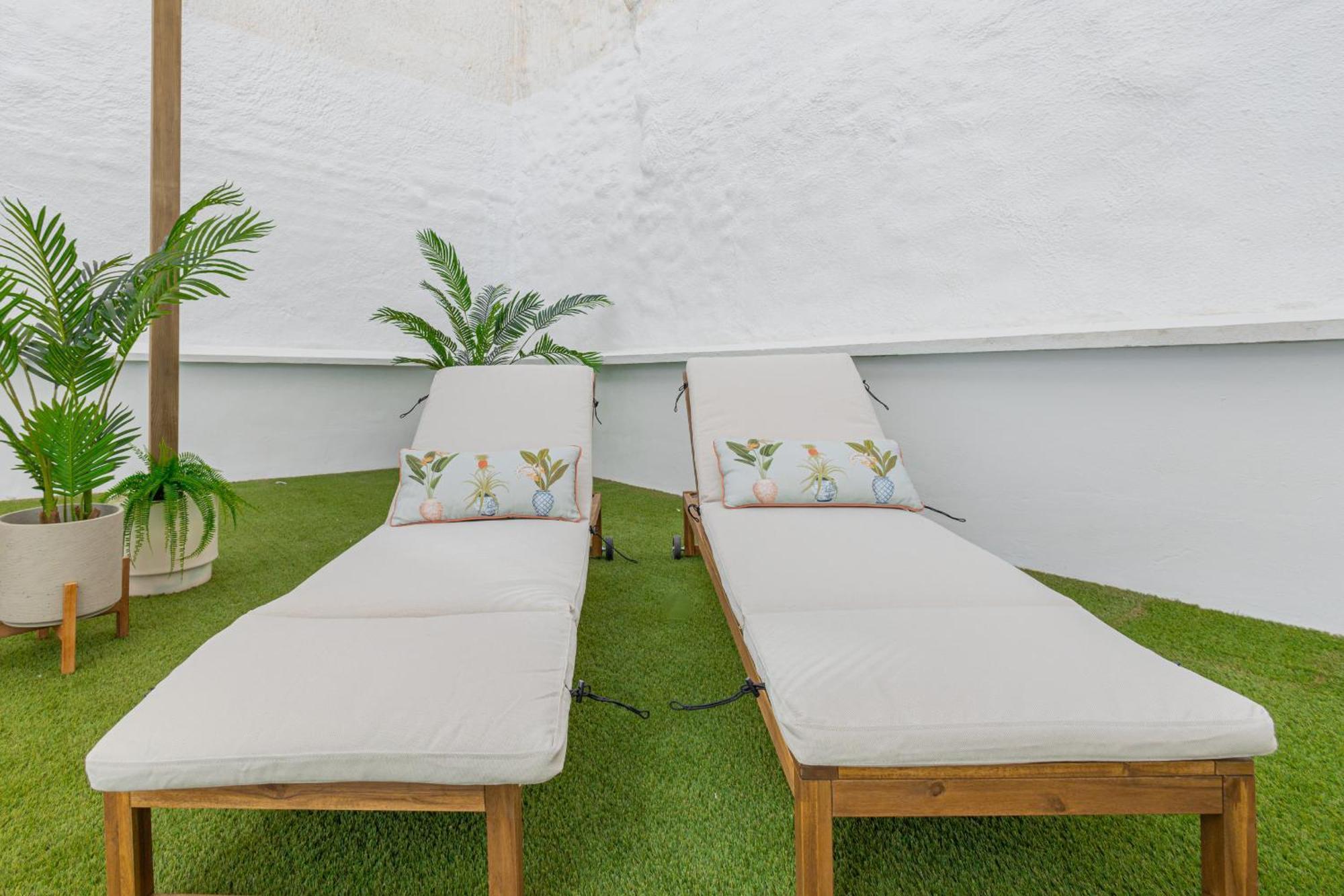 C30 Deluxe Studio With Terrace Into Cathedral Square Apartman Málaga Kültér fotó