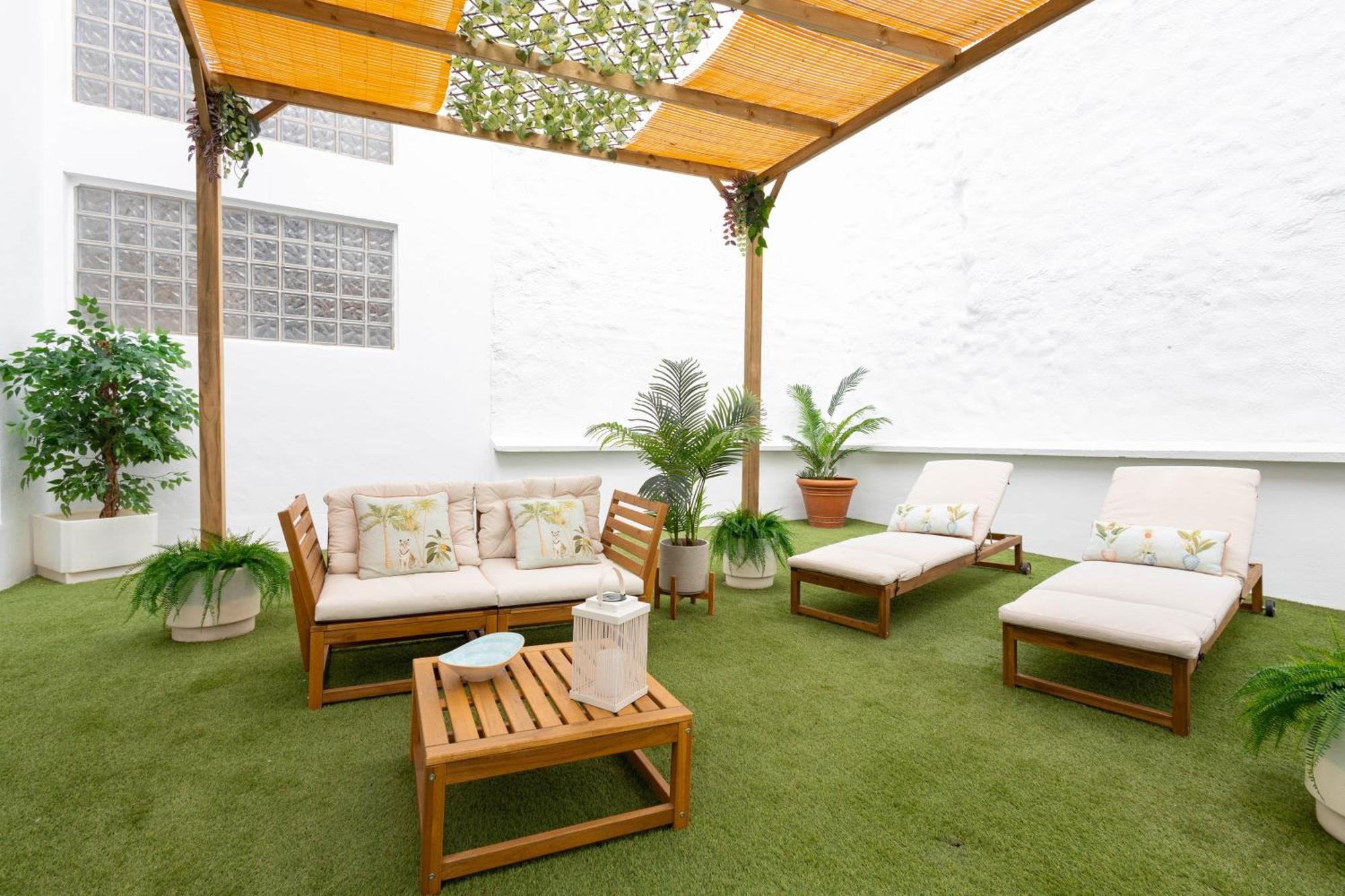 C30 Deluxe Studio With Terrace Into Cathedral Square Apartman Málaga Kültér fotó