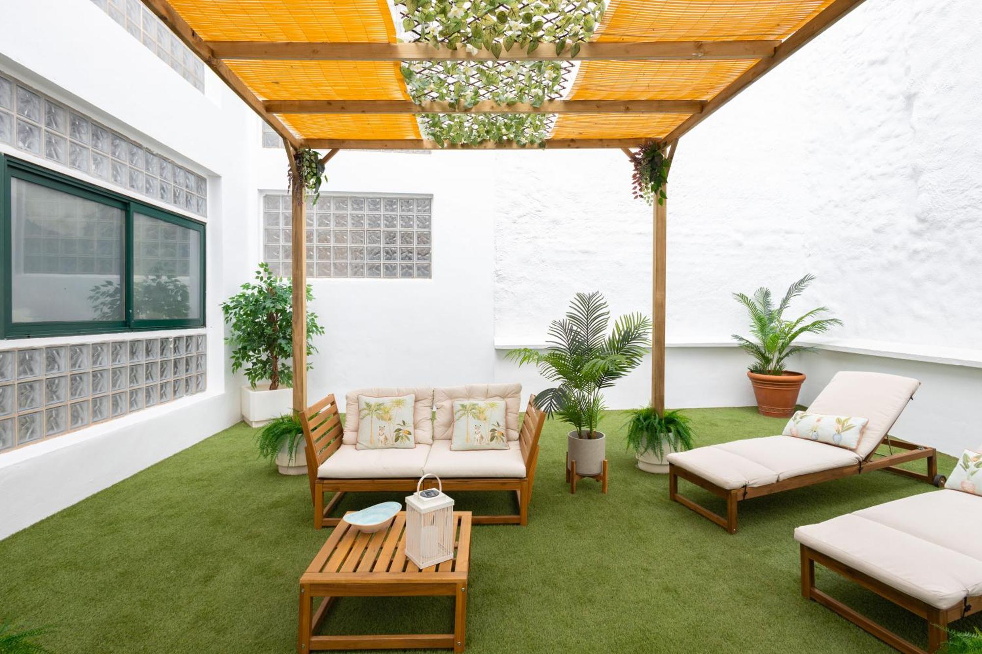 C30 Deluxe Studio With Terrace Into Cathedral Square Apartman Málaga Kültér fotó