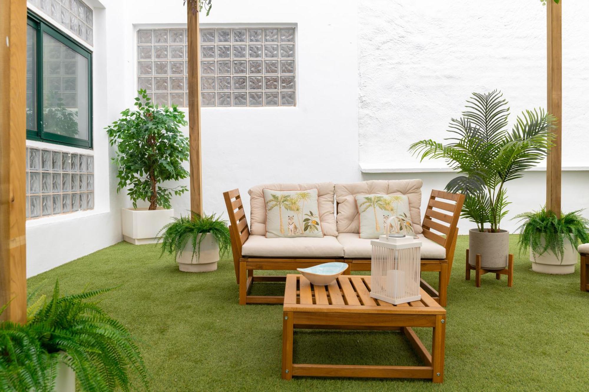 C30 Deluxe Studio With Terrace Into Cathedral Square Apartman Málaga Kültér fotó