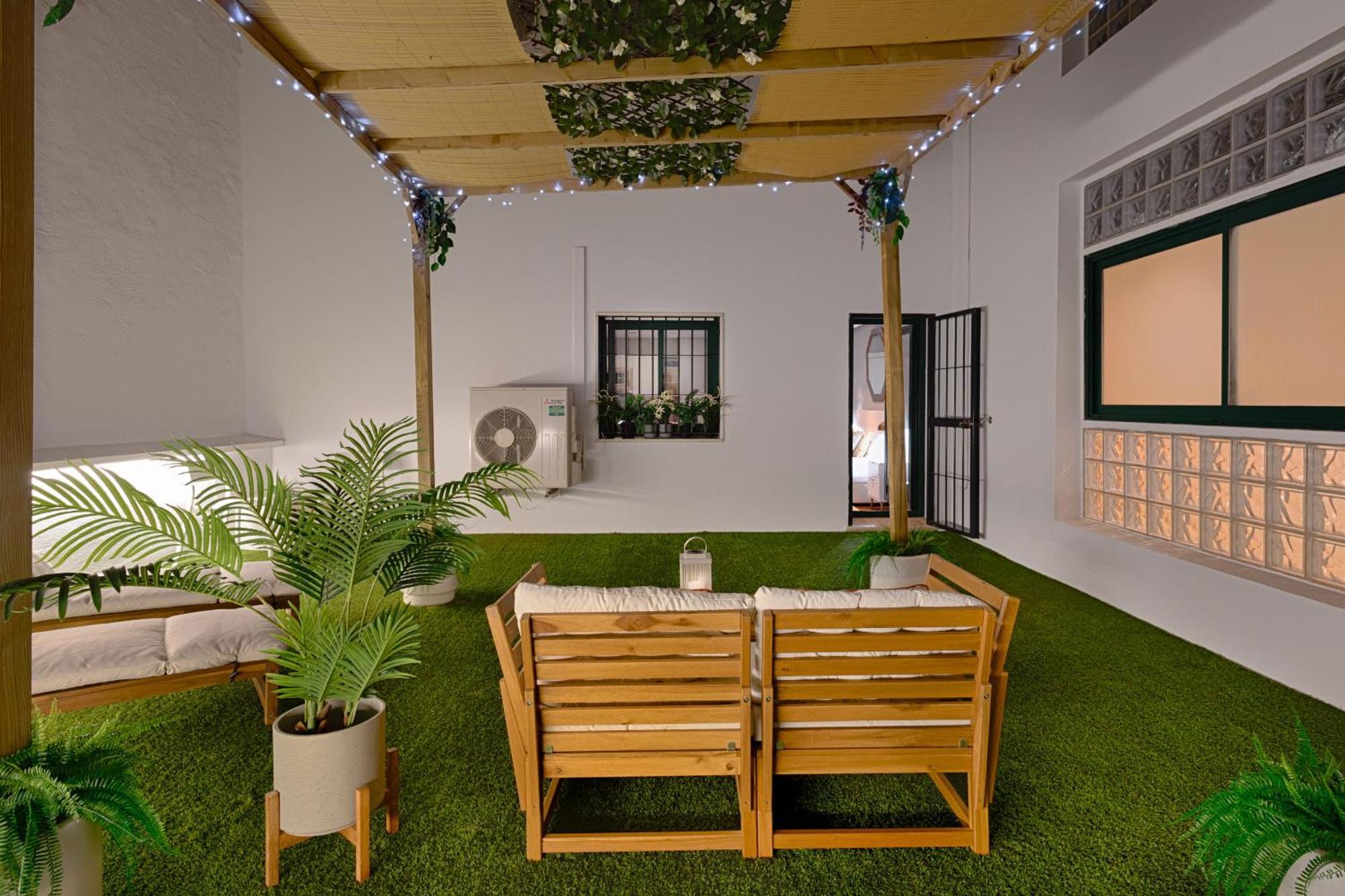 C30 Deluxe Studio With Terrace Into Cathedral Square Apartman Málaga Kültér fotó